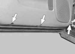 11.9.2 Снятие и установка обивки передней двери Daewoo Lanos 1997+