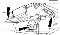 4.19 Демонтаж и монтаж электродвигателя заднего стеклоочистителя Ford Mondeo 2000-2007