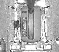 13.2.3 Снятие и установка рычага переключения (селектора) передач Хонда Аккорд 1998