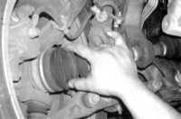 3.21 Осмотр компонентов подвески и рулевого привода, проверка состояния защитных чехлов приводных валов Хонда Цивик