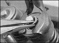 3.1.11 Пружины клапанов, крепления и прокладки Mazda 626