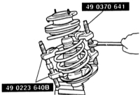 12.3 Разборка амортизационной стойки/снятие и установка амортизатора/винтовой пружины Mazda 323