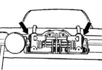 13.33 Снятие и установка подголовников Mercedes-Benz W140