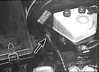 23.14 Односторонний клапан вакуумного усилителя тормозов Mercedes-Benz W124