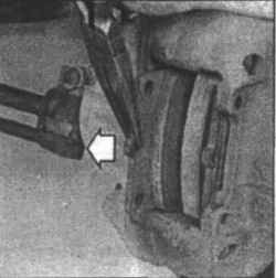 12.4 Тормозные накладки дисковых тормозов (передних и задних) - замена Митсубиси Кольт