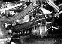 6.4.16 Замена вакуумной диафрагмы системы холодного запуска двигателя 17DR Opel Kadett E