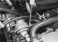 7.6 Снятие и установка топливного насоса Opel Vectra A