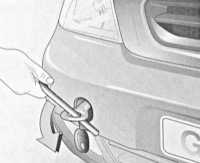 1.5 Поддомкрачивание и буксировка Opel Astra