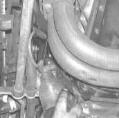 10.2.4 Удаление воздуха из гидравлического тракта привода выключения   сцепления Opel Astra