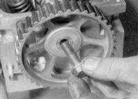 3.1.5 Снятие, осмотр и установка зубчатого колеса приводного ремня и механизма Renault Megane