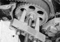 3.3.5 Снятие у установка зубчатых колес приводного ремня и механизма натяжения Renault Megane