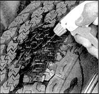2.6 Проверка состояния шин и давления в шинах Toyota Land Cruiser