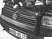 2.3 Снятие радиатора Volkswagen Transporter