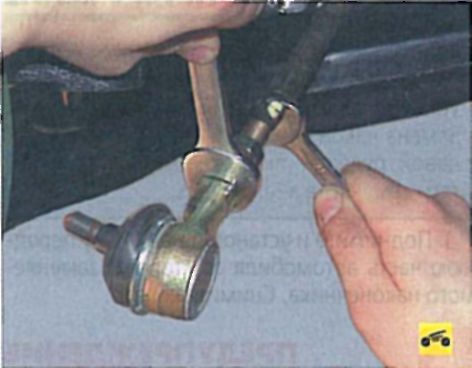 Замена наружного наконечника рулевой тяги