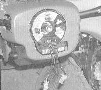 10.15 Снятие и установка рулевого колеса Хонда Аккорд 1998