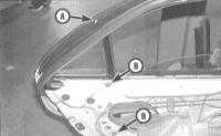 11.18 Снятие и установка дверных стекол Хонда Аккорд 1998
