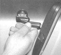 11.20 Снятие и установка зеркал заднего вида Хонда Аккорд 1998