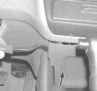 11.21 Снятие и установка центральной консоли Хонда Аккорд 1998